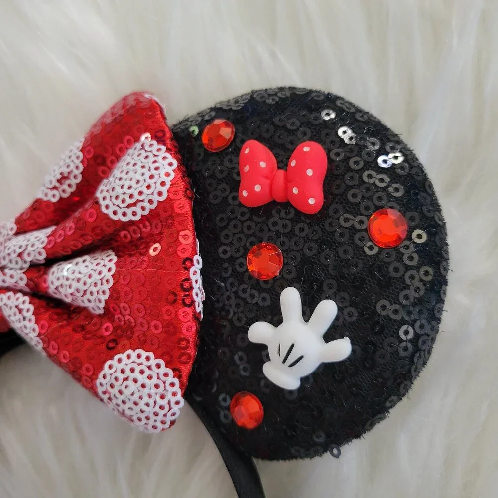 Minnie Mouse Ears